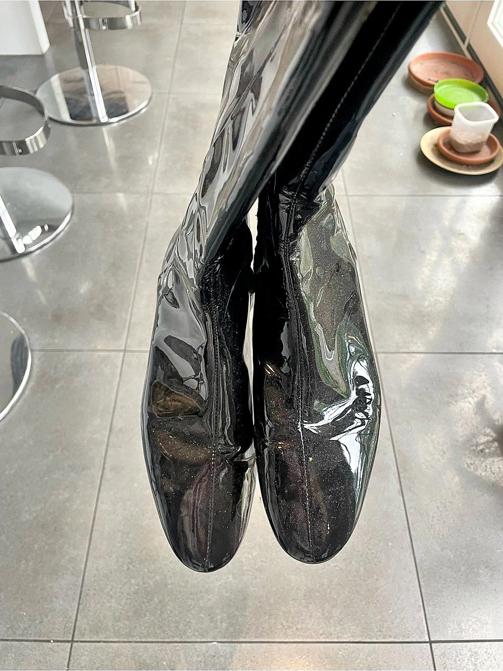 Women's Black Knee-High Boots - Picture 2 of 4